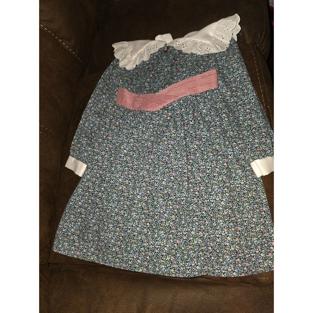 Vintage winnie the pooh floral dress size 4